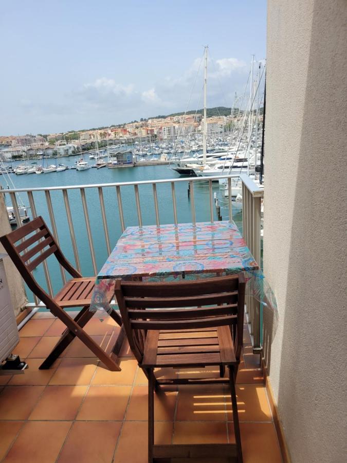 Studio Cap D Agde Vue Port Eksteriør billede