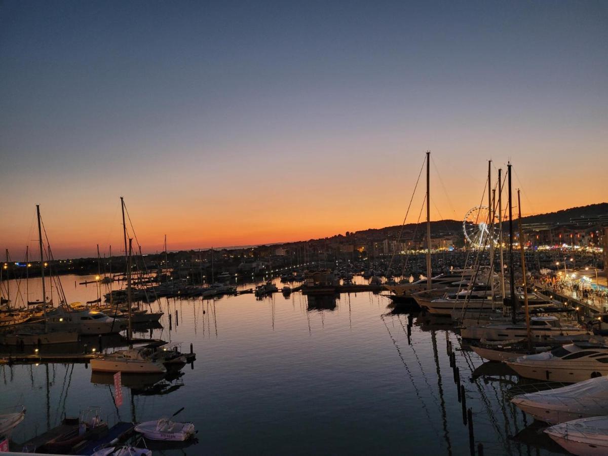 Studio Cap D Agde Vue Port Eksteriør billede